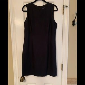 Breeches Sleeveless Little Black Dress
Sz 10
Very Good Condition